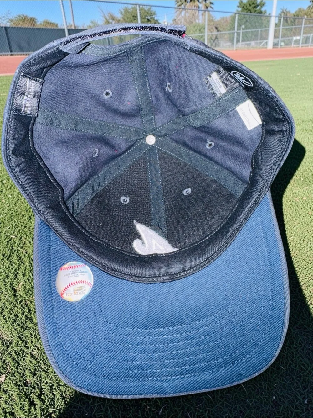 47 Brand Kids Atlanta Braves Pink Glitter A Heart Baseball Cap
